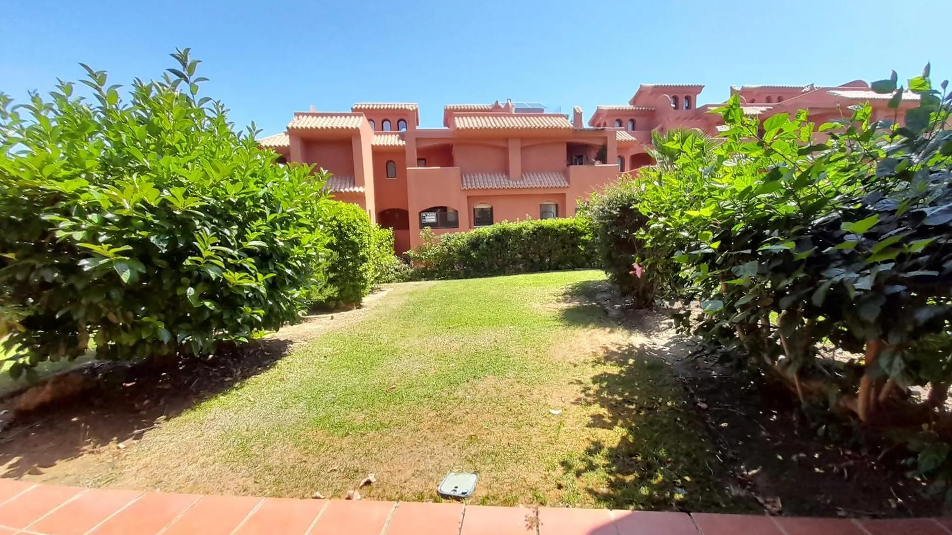 Apartment Apartamento De Dos Dormitorios Y Un Bano Con Piscinas Y Jardines Cercano A La Playa Estepona